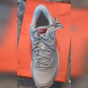 Nike court lite 2 sz. 9.5